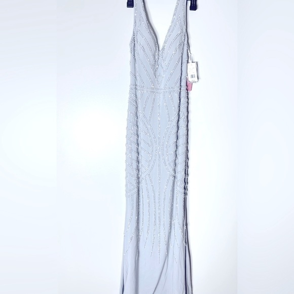 AQUA Embellished Column Gown - 100% Exclusive silver size 4 New - Picture 14 of 16